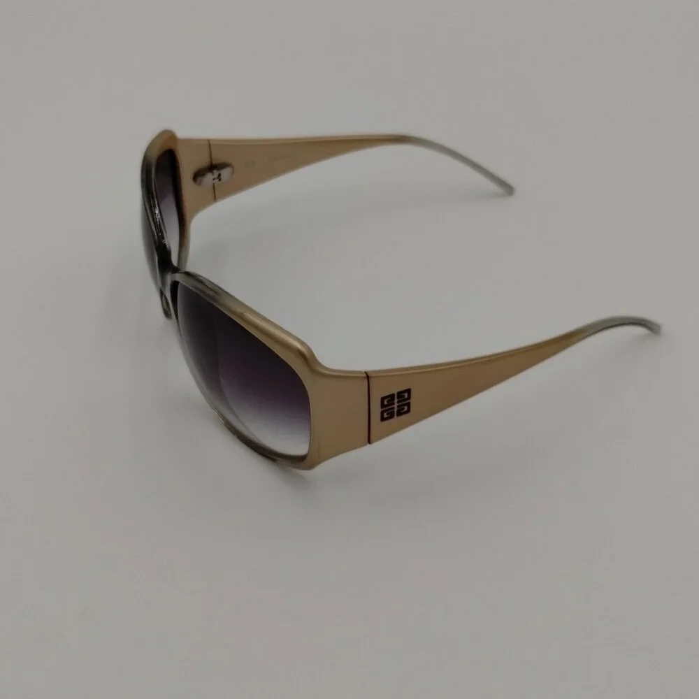 Givenchy SGV 722 Gold/Black Sunglasses